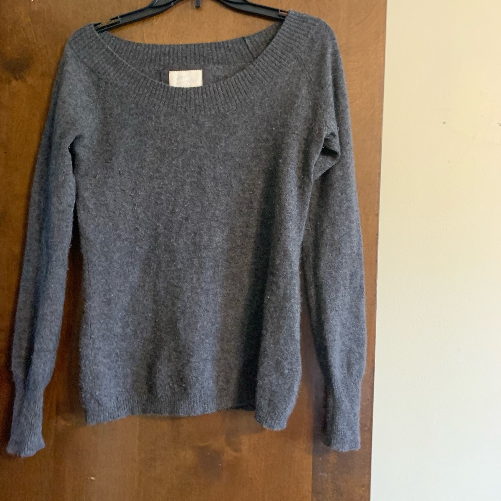 Cashmere sweater